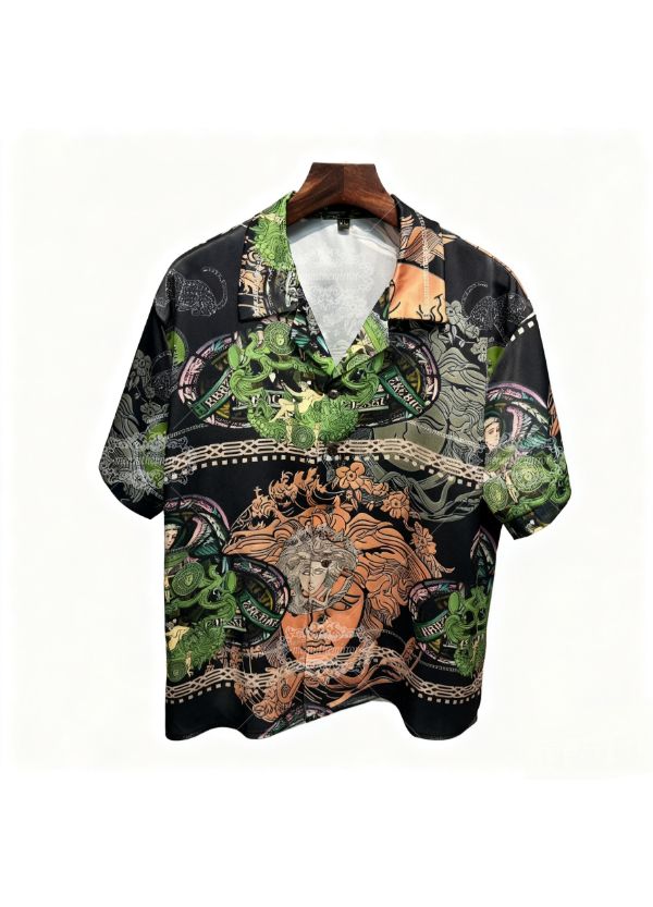 Luxury Baroque Medallion Print Short Sleeve Shirt | Silk-Touch Breathable Men's Resort Wear