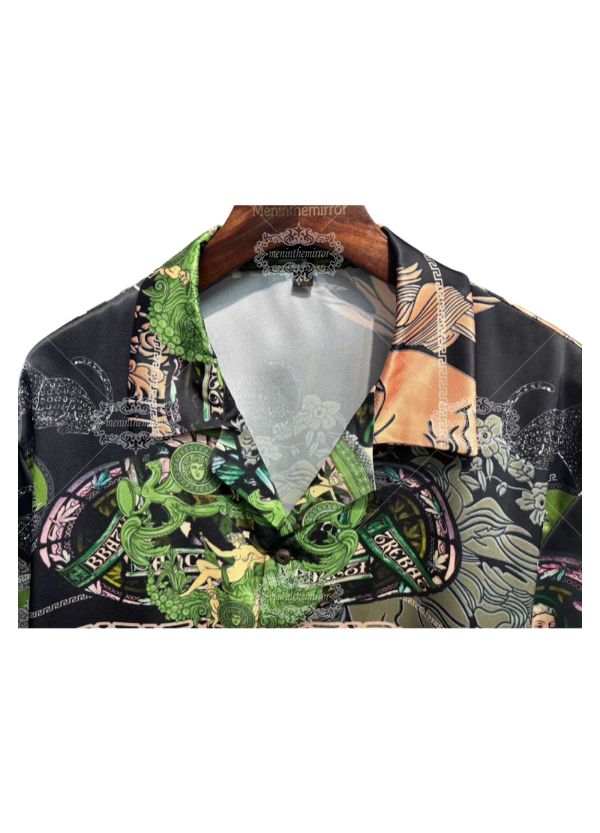Luxury Baroque Medallion Print Short Sleeve Shirt | Silk-Touch Breathable Men's Resort Wear