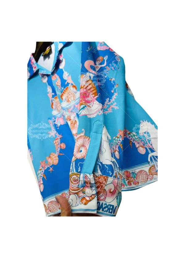 Blue Contrast Baroque Emblem Tee | The Gallery Luxe